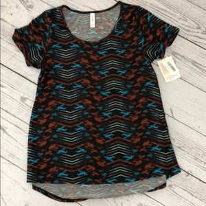 NWT LuLaRoe Classic T